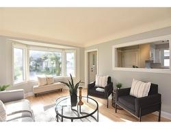 82 East 38th Street  Hamilton, ON L8V 4E5