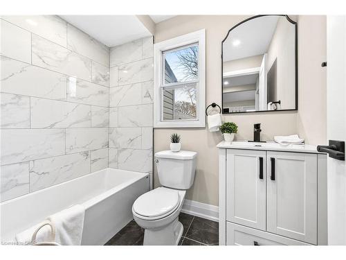 156 Walter Avenue N, Hamilton, ON - Indoor