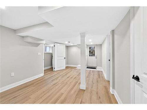 156 Walter Avenue N, Hamilton, ON - Indoor Photo Showing Kitchen With Upgraded Kitchen