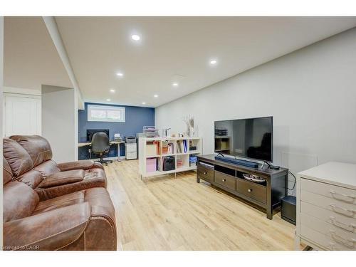 1 Bryant Court, Hamilton, ON - Indoor