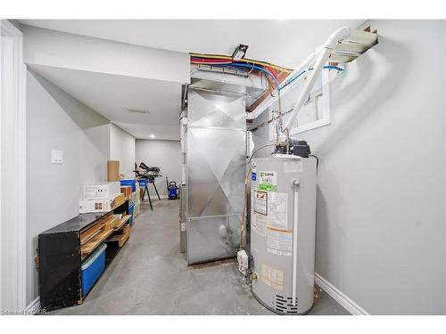 1 Bryant Court, Hamilton, ON - Indoor Photo Showing Basement