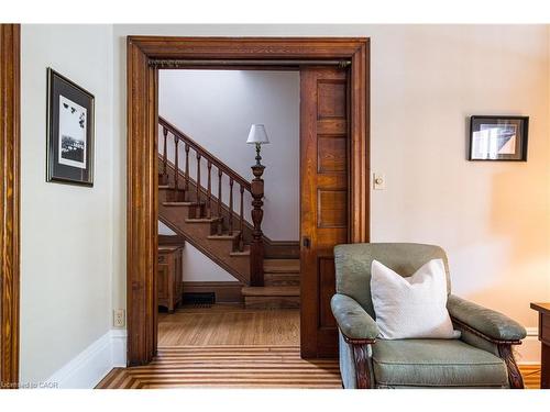 219 Charlton Avenue W, Hamilton, ON - Indoor Photo Showing Other Room