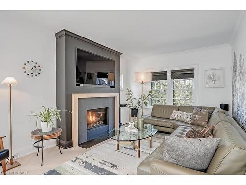 1060 Mohawk Road, Burlington, ON - Indoor Photo Showing Living Room With Fireplace
