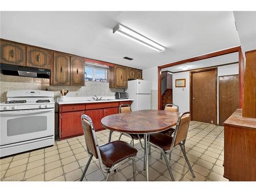 255 Highway 8, Hamilton, ON - Indoor Photo Showing Kitchen With Double Sink