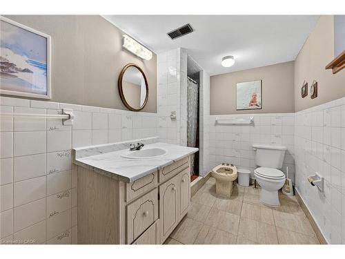 255 Highway 8, Hamilton, ON - Indoor Photo Showing Bathroom