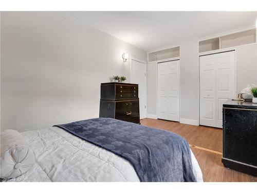 88 Lorne Crescent, Kitchener, ON - Indoor Photo Showing Bedroom