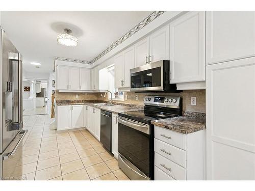 6 Heatherwood Place, Kitchener, ON 