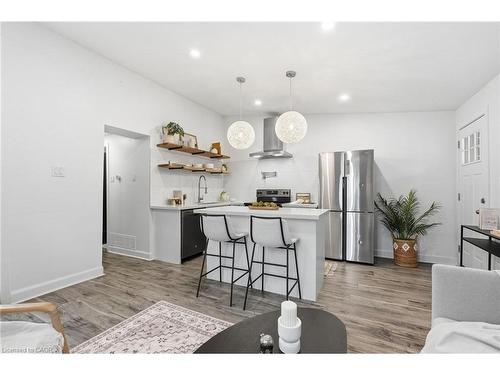 48 Frederick Avenue, Hamilton, ON - Indoor