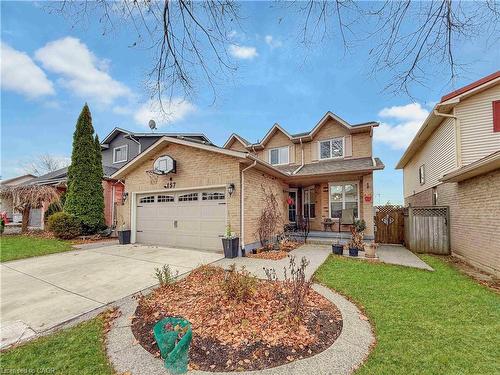 157 Twin Crescent, Hamilton, ON - Outdoor With Facade