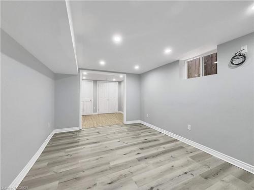 157 Twin Crescent, Hamilton, ON - Indoor