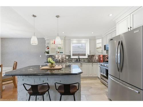 71 Allanbrook Street, Stoney Creek, ON - Indoor Photo Showing Kitchen With Stainless Steel Kitchen With Upgraded Kitchen