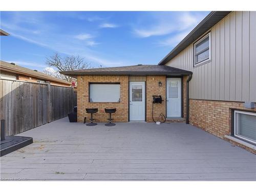 71 Allanbrook Street, Stoney Creek, ON - Outdoor