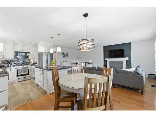 71 Allanbrook Street, Stoney Creek, ON - Indoor