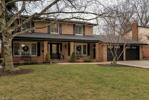 29 Woodside Drive, Hamilton, ON - Outdoor With Deck Patio Veranda With Facade