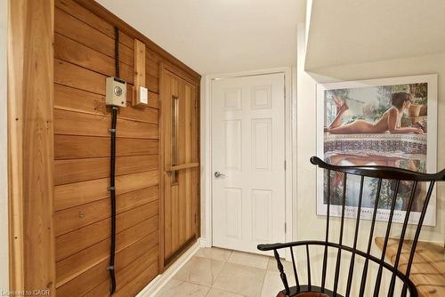 29 Woodside Drive, Hamilton, ON - Indoor Photo Showing Other Room