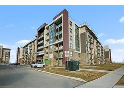 121-101 Shoreview Place  Stoney Creek, ON L8E 0K2