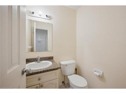76 Templewood Drive, Kitchener, ON - Indoor Photo Showing Bathroom