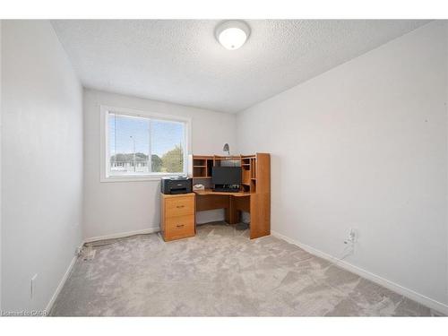 66 Benesfort Drive, Kitchener, ON - Indoor