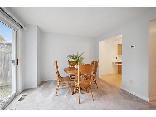 66 Benesfort Drive, Kitchener, ON - Indoor Photo Showing Dining Room