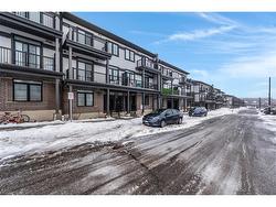 52 Wheat Lane  Kitchener, ON N2R 0R6