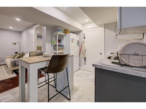 33 Orchid Crescent, Kitchener, ON - Indoor