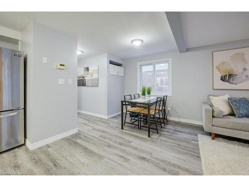 33 Orchid Crescent, Kitchener, ON - Indoor