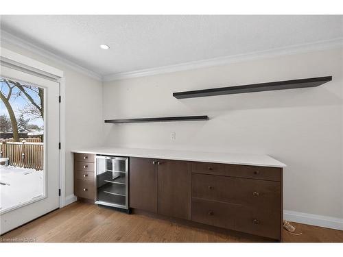 124 Southwood Drive, Cambridge, ON - Indoor Photo Showing Other Room