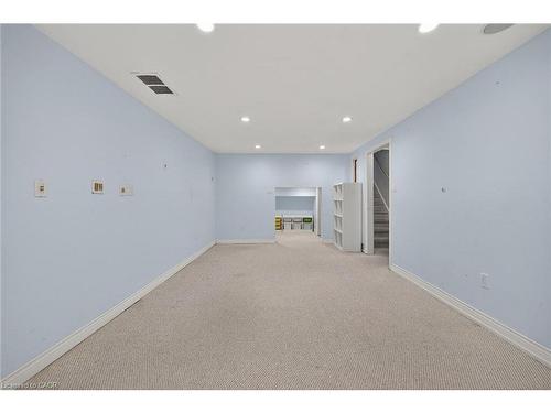 124 Southwood Drive, Cambridge, ON - Indoor Photo Showing Other Room