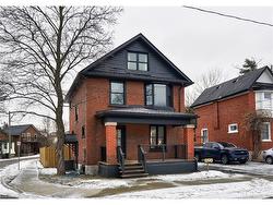 805 William Street  Cambridge, ON N3H 3X2