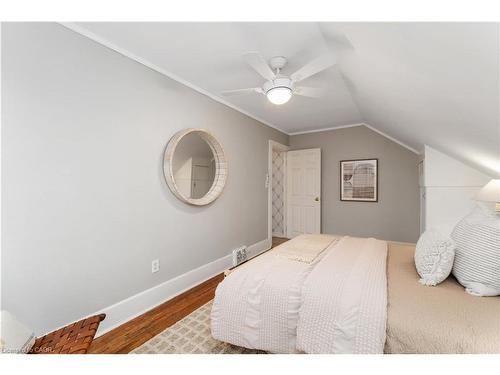 1 Mareve Avenue, Hamilton, ON - Indoor Photo Showing Bedroom