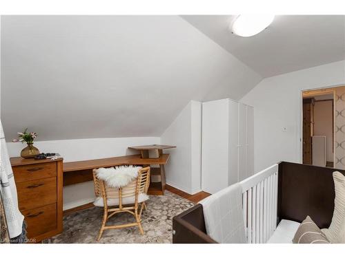 1 Mareve Avenue, Hamilton, ON - Indoor Photo Showing Other Room