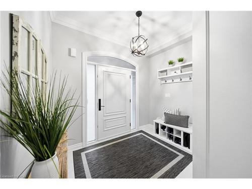 4638 Kearse Street, Burlington, ON - Indoor Photo Showing Other Room