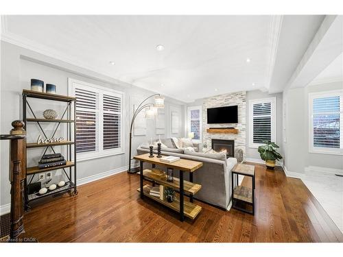 4638 Kearse Street, Burlington, ON - Indoor Photo Showing Living Room With Fireplace