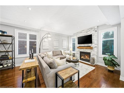 4638 Kearse Street, Burlington, ON - Indoor Photo Showing Living Room With Fireplace