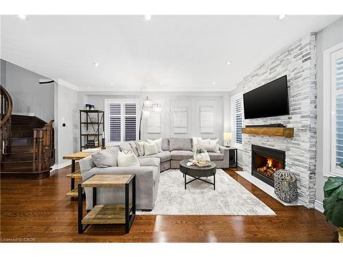 4638 Kearse Street, Burlington, ON - Indoor Photo Showing Living Room With Fireplace