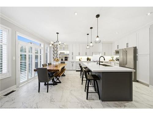 4638 Kearse Street, Burlington, ON - Indoor