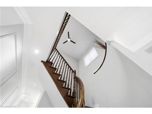 4638 Kearse Street, Burlington, ON - Indoor Photo Showing Other Room