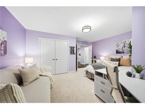 4638 Kearse Street, Burlington, ON - Indoor Photo Showing Bedroom