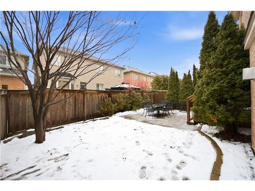 4638 Kearse Street, Burlington, ON - Outdoor