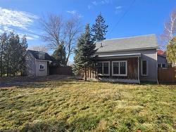 126 Mountain Road  Grimsby, ON L3M 4E7