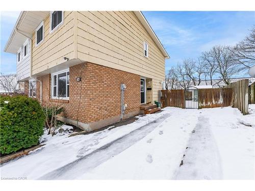 49 Ferguson Avenue, Cambridge, ON - Outdoor