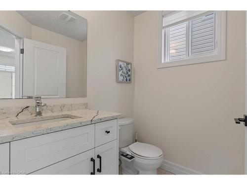 352 Chokecherry Crescent, Waterloo, ON - Indoor Photo Showing Bathroom