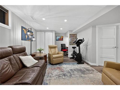 72 Viceroy Court, Hamilton, ON - Indoor Photo Showing Other Room