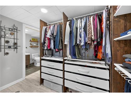 72 Viceroy Court, Hamilton, ON - Indoor With Storage