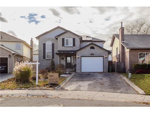 347 Delancey Boulevard, Hamilton, ON - Outdoor With Facade