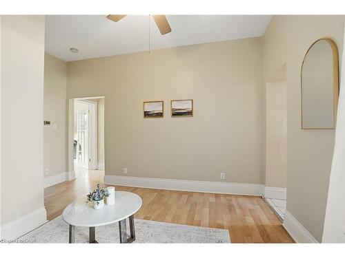 24 Florence Street, Hamilton, ON - Indoor Photo Showing Other Room
