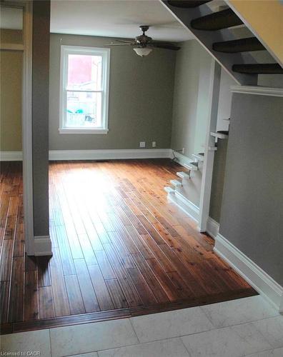 24 Florence Street, Hamilton, ON - Indoor Photo Showing Other Room