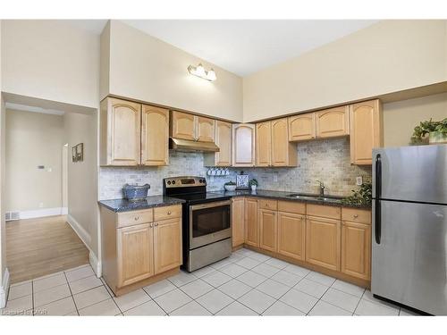 24 Florence Street, Hamilton, ON - Indoor Photo Showing Kitchen