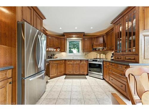 3 Atkins Drive, Hamilton, ON - Indoor Photo Showing Kitchen