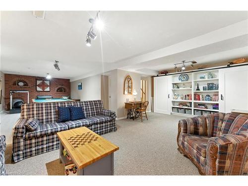 3 Atkins Drive, Hamilton, ON - Indoor Photo Showing Living Room